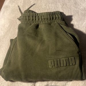 Soldier green sweats